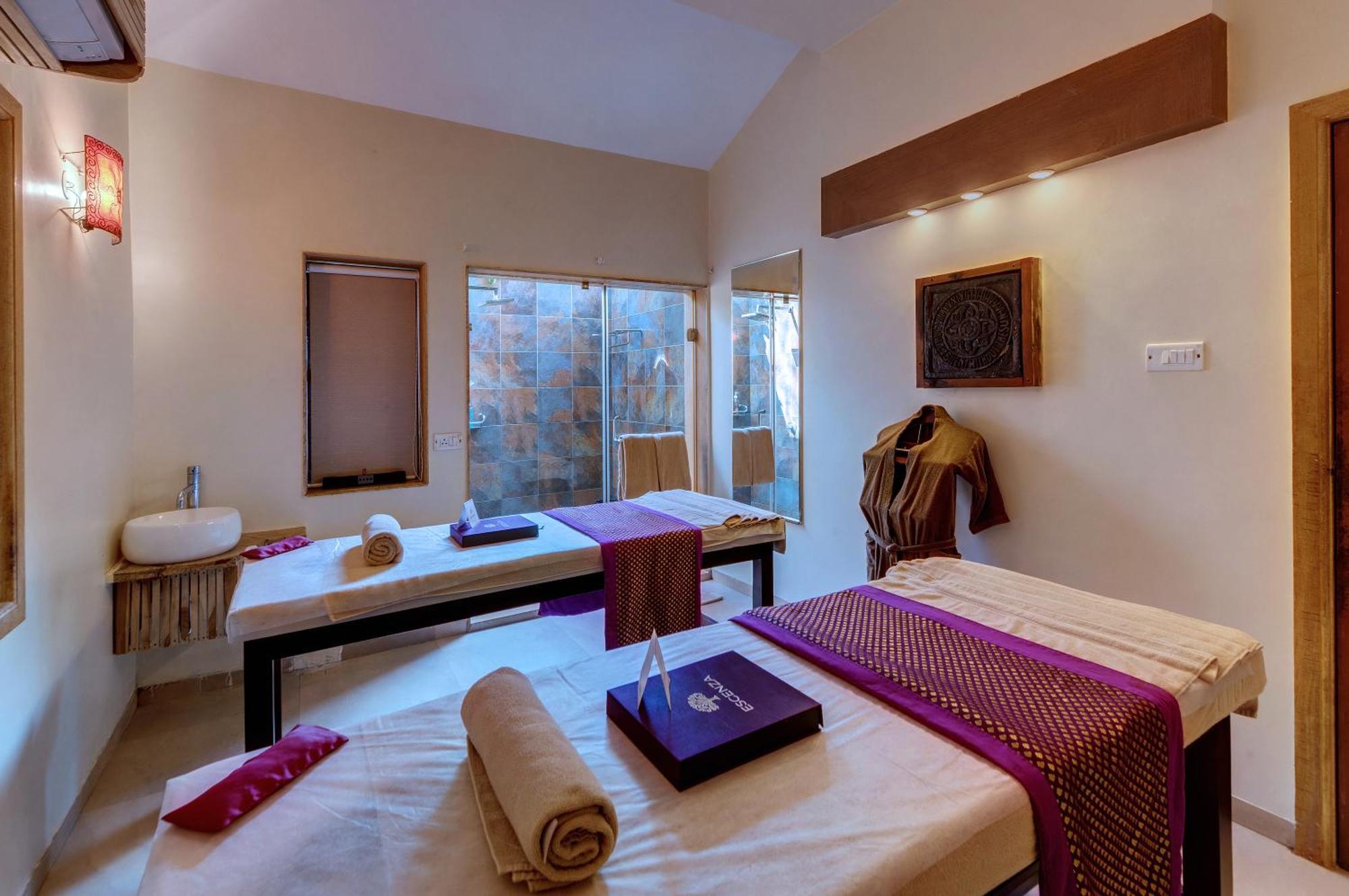The Fern Gir Forest Resort, Sasan Gir - A Fern Crown Collection Resort Екстериор снимка